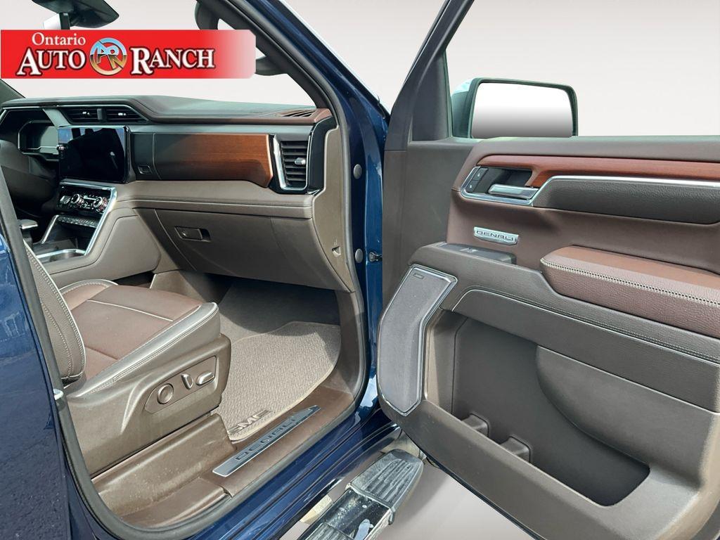 used 2023 GMC Sierra 1500 car, priced at $51,000