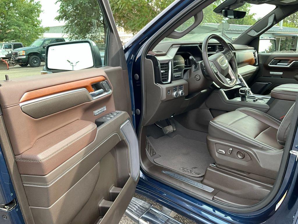 used 2023 GMC Sierra 1500 car, priced at $51,000