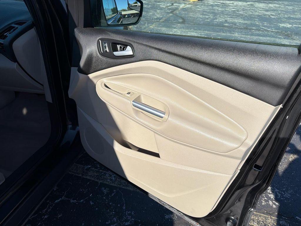 used 2015 Ford Escape car, priced at $10,495