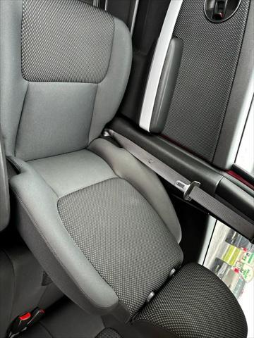 used 2007 Pontiac Torrent car, priced at $11,995