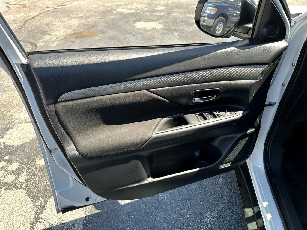 used 2016 Mitsubishi Outlander car, priced at $9,995