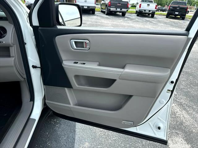 used 2010 Honda Pilot car, priced at $10,995