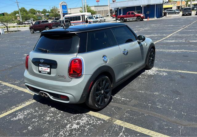 used 2019 MINI Hardtop car, priced at $22,495