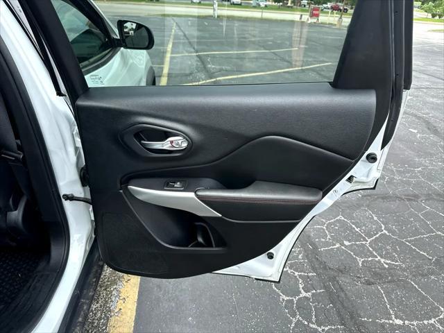 used 2017 Jeep Cherokee car, priced at $15,995