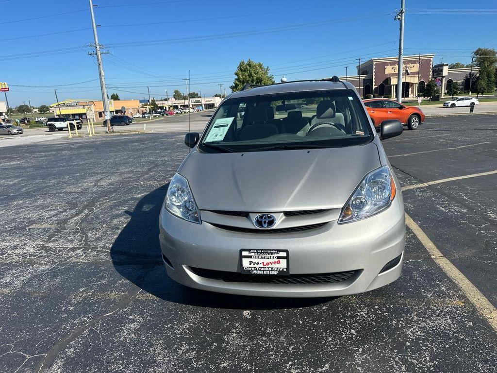 used 2006 Toyota Sienna car, priced at $11,495