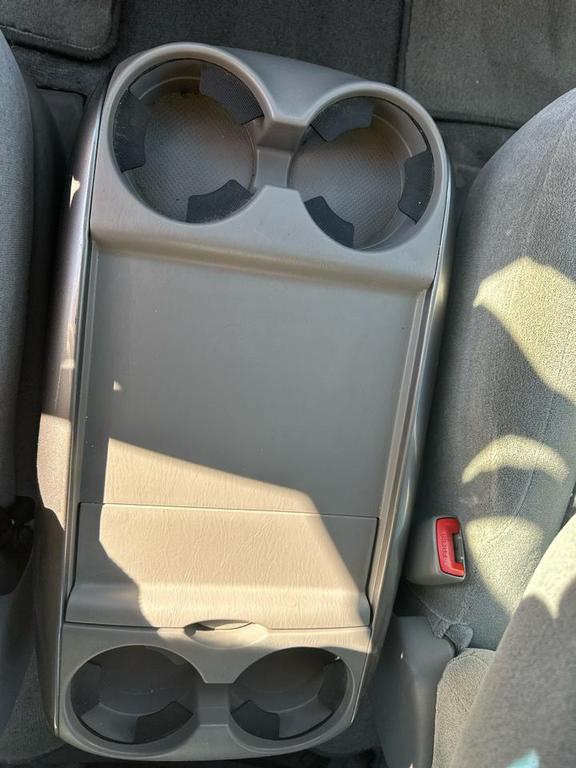 used 2006 Toyota Sienna car, priced at $11,495