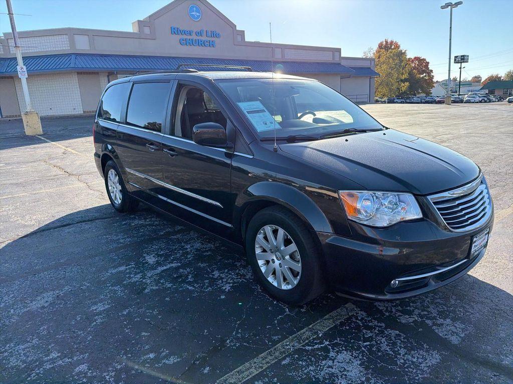 used 2016 Chrysler Town & Country car, priced at $13,495