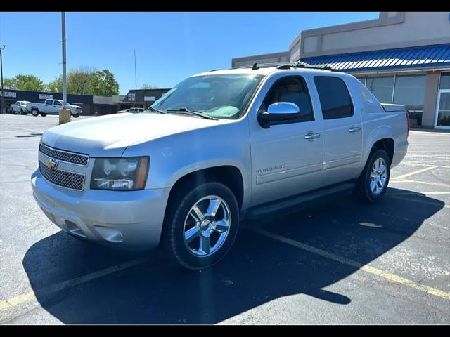 used 2011 Chevrolet Avalanche car, priced at $14,995