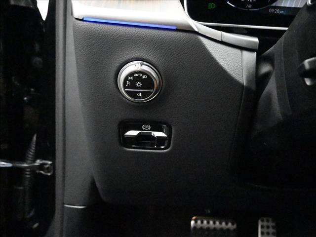 used 2025 Mercedes-Benz GLC 300 car, priced at $55,990