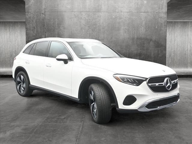 new 2024 Mercedes-Benz GLC 300 car, priced at $51,785