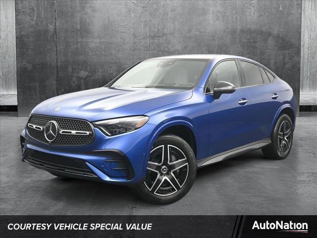 new 2025 Mercedes-Benz GLC 300 car, priced at $70,620