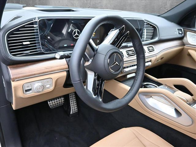 new 2025 Mercedes-Benz GLS 450 car, priced at $104,045