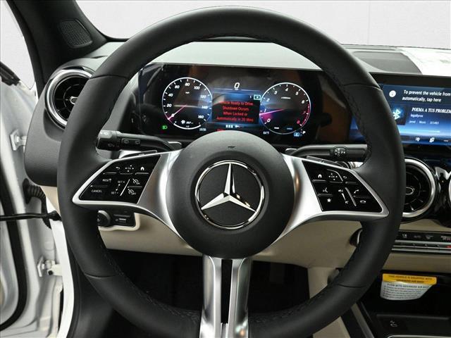 new 2025 Mercedes-Benz GLB 250 car, priced at $46,550