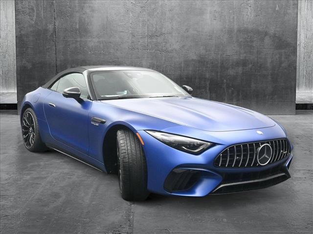 new 2025 Mercedes-Benz AMG SL 55 car, priced at $160,550