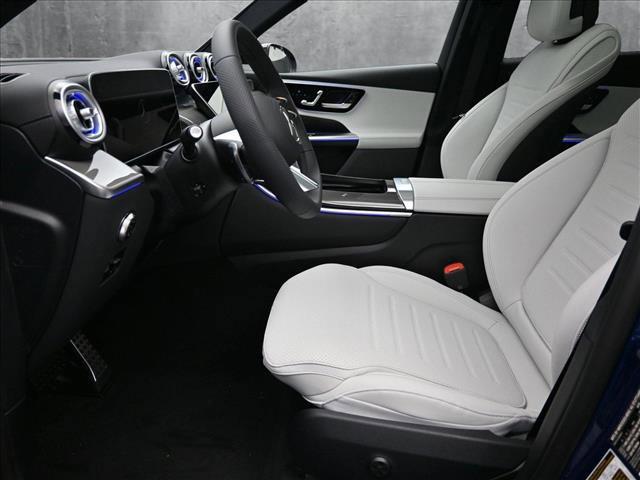 new 2025 Mercedes-Benz GLC 300 car, priced at $61,645