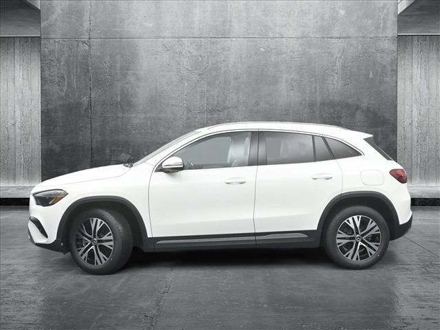 new 2025 Mercedes-Benz GLA 250 car, priced at $44,250