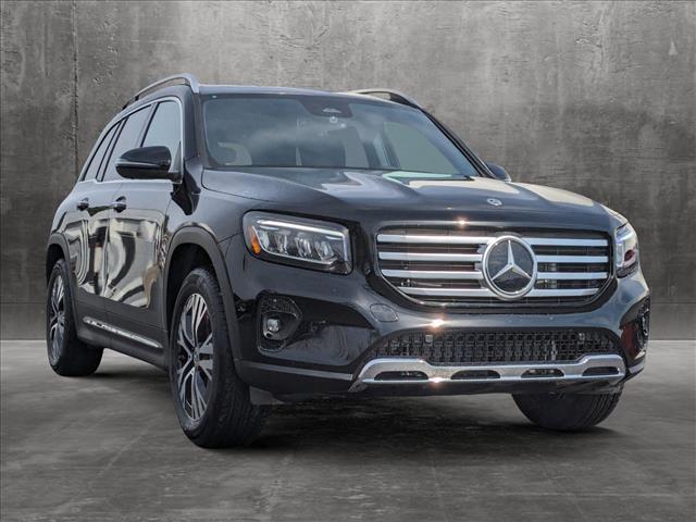 new 2024 Mercedes-Benz GLB 250 car, priced at $51,325