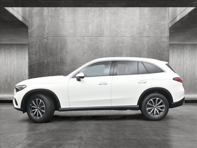 new 2024 Mercedes-Benz GLC 300 car, priced at $55,565