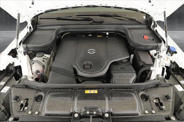 new 2025 Mercedes-Benz GLE 450 car, priced at $78,335
