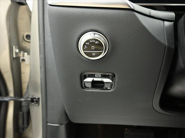 used 2023 Mercedes-Benz GLC 300 car, priced at $40,990