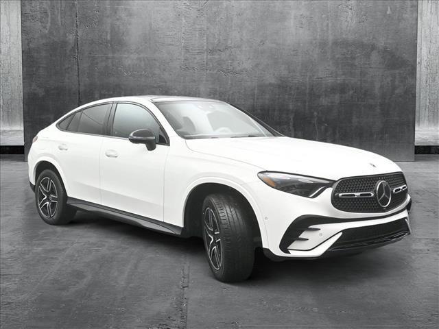new 2025 Mercedes-Benz GLC 300 car, priced at $69,255