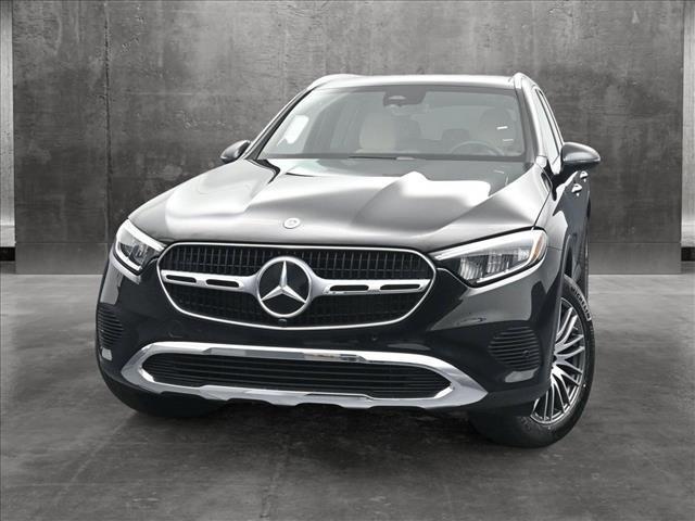 new 2024 Mercedes-Benz GLC 300 car, priced at $53,415