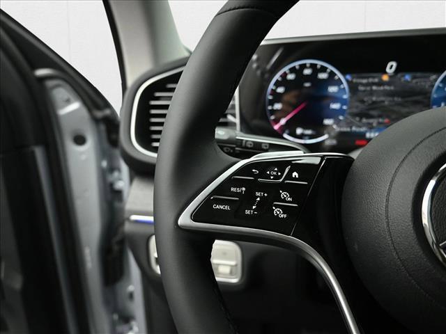 new 2026 Mercedes-Benz GLE 450 car, priced at $77,735