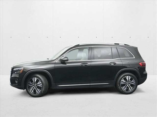 new 2025 Mercedes-Benz GLB 250 car, priced at $53,220