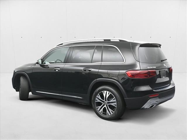 new 2025 Mercedes-Benz GLB 250 car, priced at $53,220
