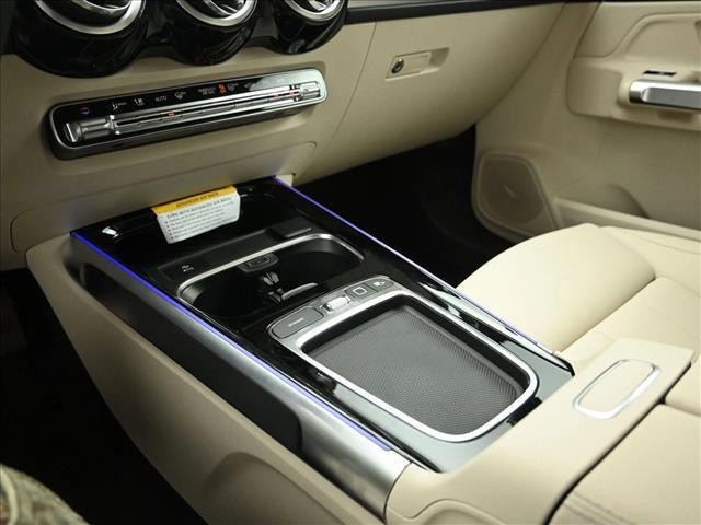 new 2025 Mercedes-Benz GLB 250 car, priced at $53,220