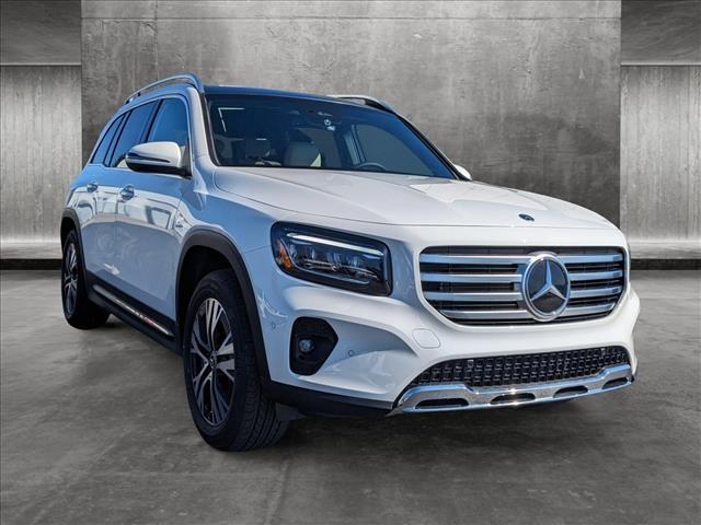 new 2024 Mercedes-Benz GLB 250 car, priced at $51,325