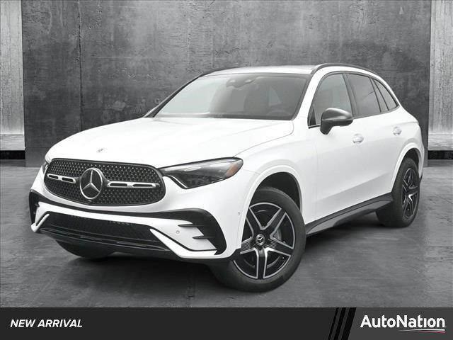 new 2025 Mercedes-Benz GLC 300 car, priced at $70,085