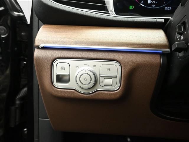 new 2026 Mercedes-Benz GLE 450 car, priced at $80,035