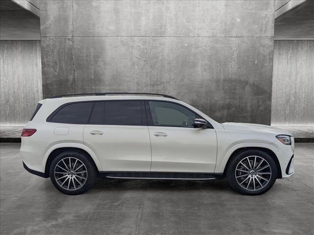 new 2024 Mercedes-Benz GLS 580 car, priced at $127,990