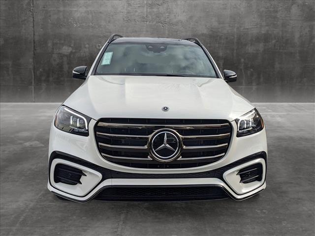 new 2024 Mercedes-Benz GLS 580 car, priced at $127,990