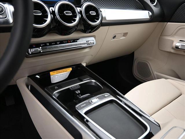 new 2025 Mercedes-Benz GLB 250 car, priced at $46,550