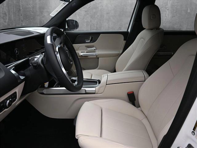 new 2025 Mercedes-Benz GLB 250 car, priced at $46,550