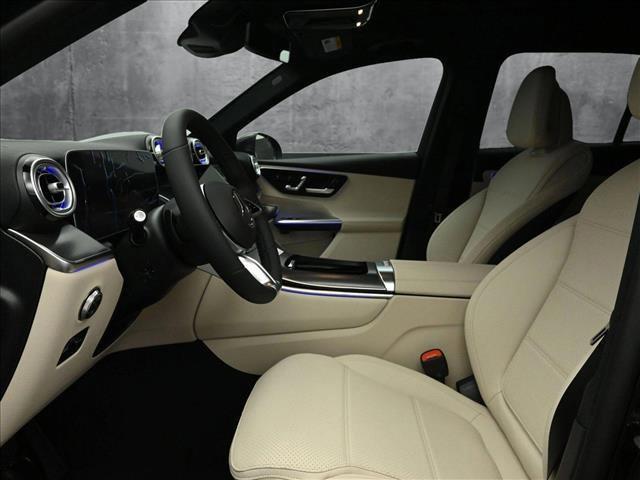 new 2025 Mercedes-Benz GLC 300 car, priced at $61,105