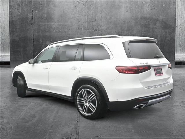 new 2025 Mercedes-Benz GLS 450 car, priced at $90,980