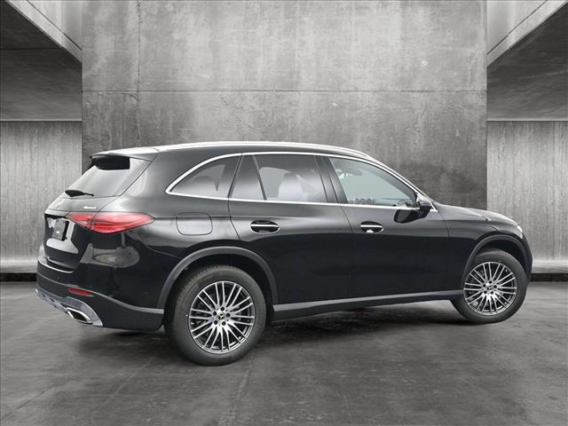 new 2024 Mercedes-Benz GLC 300 car, priced at $56,095