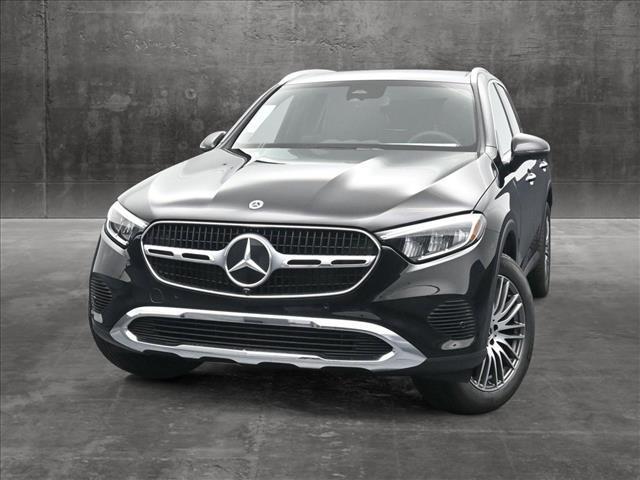 new 2024 Mercedes-Benz GLC 300 car, priced at $56,095