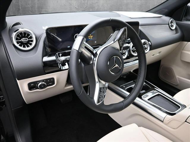 new 2025 Mercedes-Benz GLA 250 car, priced at $50,770