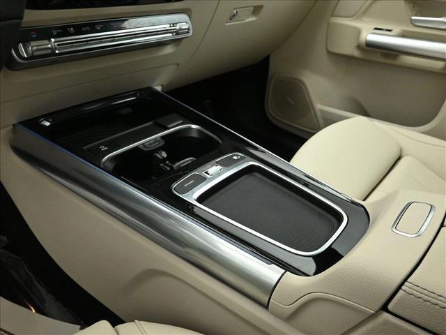 used 2025 Mercedes-Benz GLA 250 car, priced at $43,250