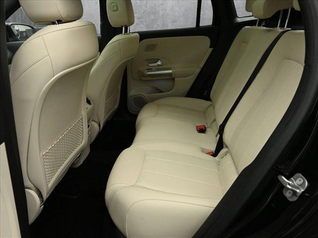 used 2025 Mercedes-Benz GLA 250 car, priced at $43,250
