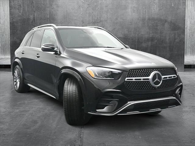 new 2025 Mercedes-Benz GLE 450 car, priced at $84,850