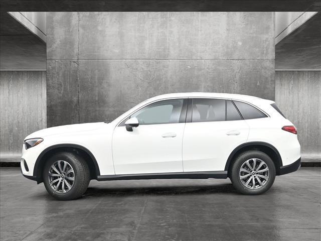 new 2024 Mercedes-Benz GLC 300 car, priced at $50,985