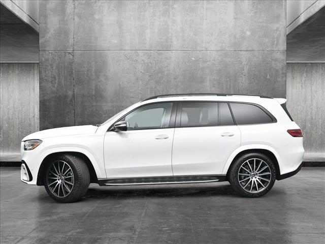 new 2024 Mercedes-Benz GLS 580 car, priced at $124,160