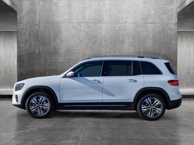 new 2024 Mercedes-Benz GLB 250 car, priced at $51,325