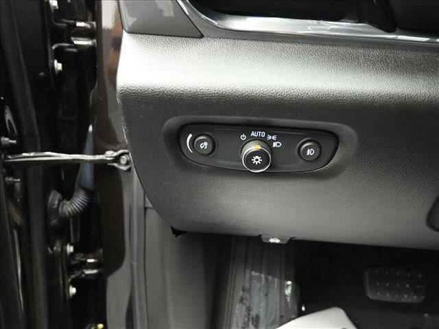 used 2019 Chevrolet Traverse car, priced at $19,990
