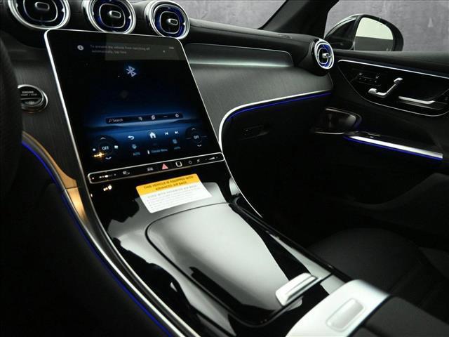 new 2025 Mercedes-Benz GLC 300 car, priced at $62,025